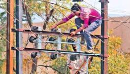 Punjab: Families of Electrocuted Linemen Protest Demanding Compensation and Jobs