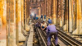 UK: Rail Workers Walk Off Job to Start Month of Strikes