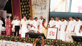 Kerala CM Pinarayi Vijayan and his Tamil Nadu counterpart MK Stalin release the logo of the centenary celebrations of the Vaikom Struggle. (Image: J Jessin). 