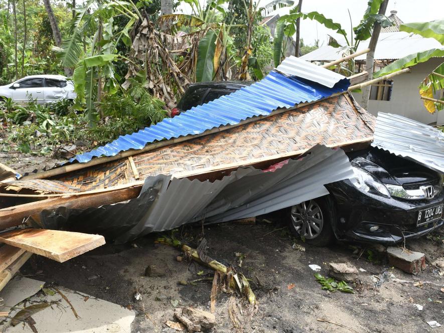 INDONESIA TSUNAMI