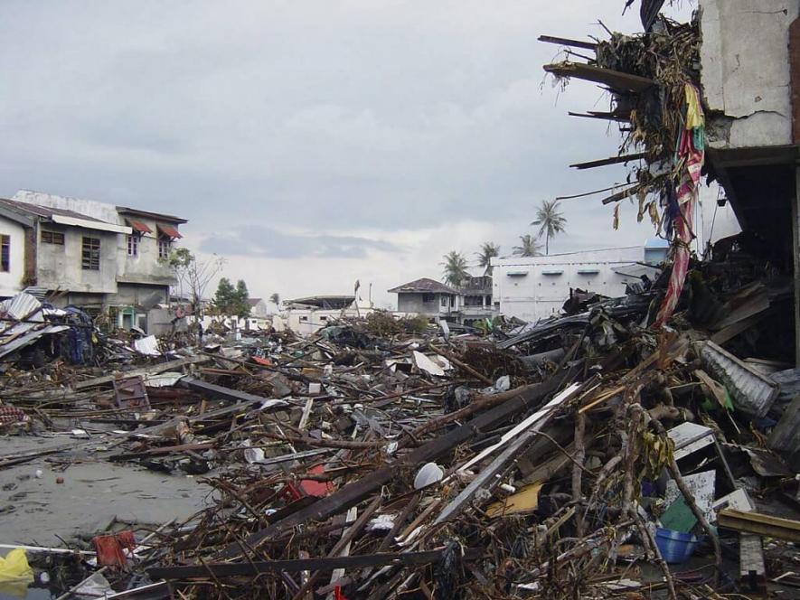 Tsunami Indonesia