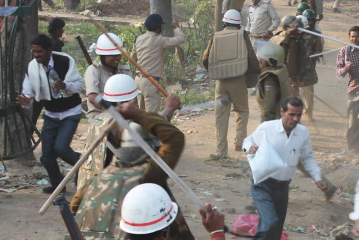 Dozens of Contractual School Teachers Injured 