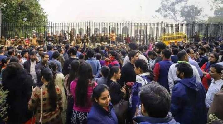 Pending Salaries: Not Paid for 4 Months, NDMC School Teachers Threaten Dharna