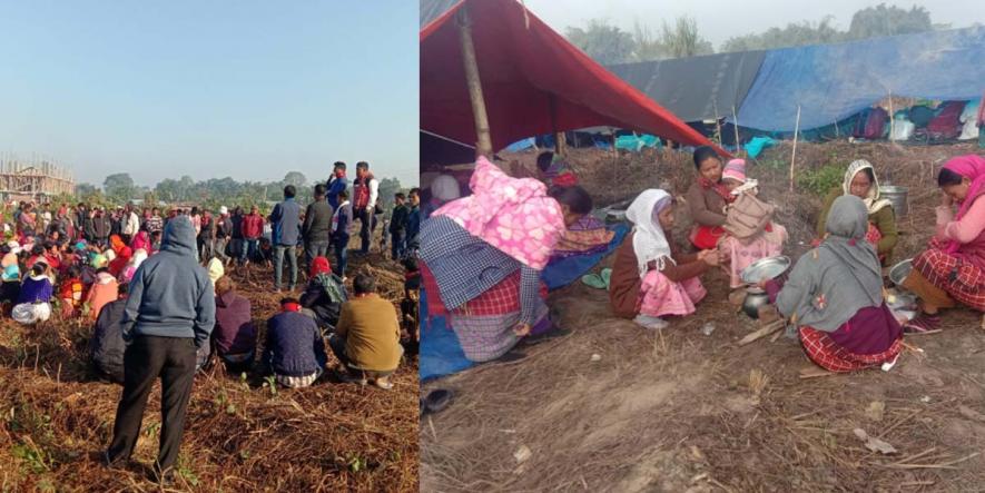 The peole of Laika-Dodhia villages set up camps near the office of Tinsukia DC