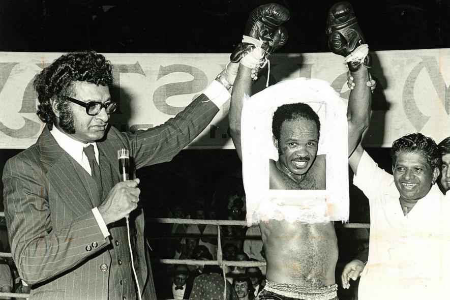 Circa 1971: From left, Ronnie Govender, who wrote a sports column, winner Elijah “Tap Tap” Makhathini and Chin Govender at Curries Fountain. (Photographs courtesy of 1860 Heritage Centre)