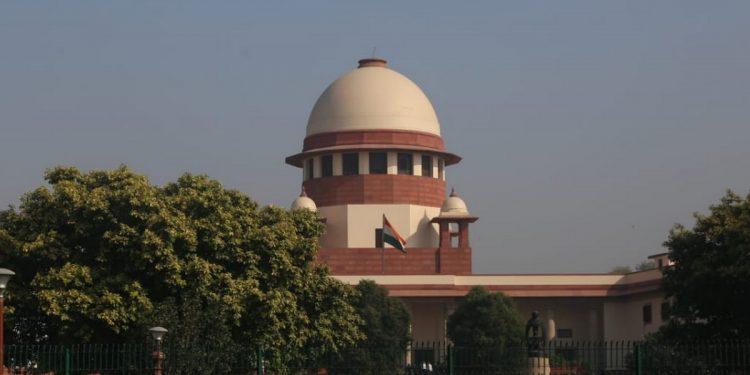 SC issues directions to Centre on managing Covid19 crisis; asks it to rectify oxygen deficit, formulate national policy of hospital admissions; suggests a lockdown