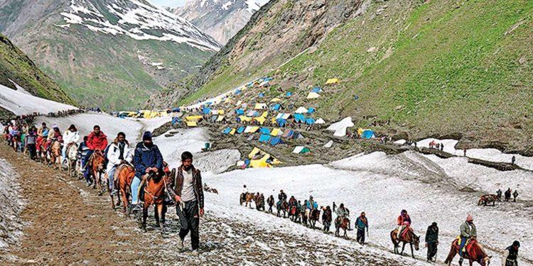 This Summer, Instead of Pilgrims, Send Cleaners to Amarnath Yatra