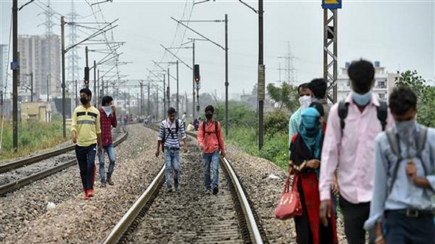 COVID Lockdown: Over 8,700 Died on Railway Tracks in 2020, Many of Them Migrants