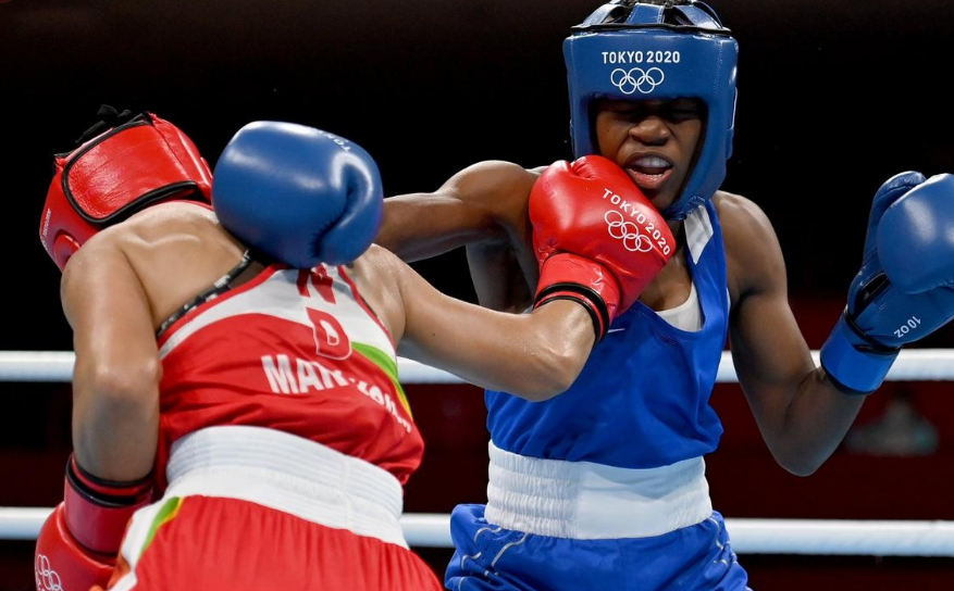 Mary Kom against Miguelina Hernandez at Tokyo Olympics