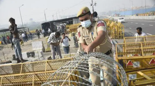 ‘We Stand Vindicated’, say Farm Unions as Police Starts Removing Barricades at Protest Sites