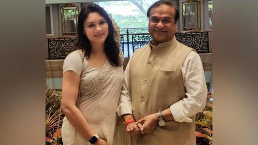 Assam Chief Minister Himanta Biswa Sarma with his wife Riniki Bhuyan Sarma (Twitter)