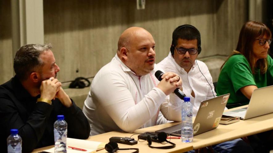 Carlos Ron speaks in Brussels. Photo: Zoe Alexandra